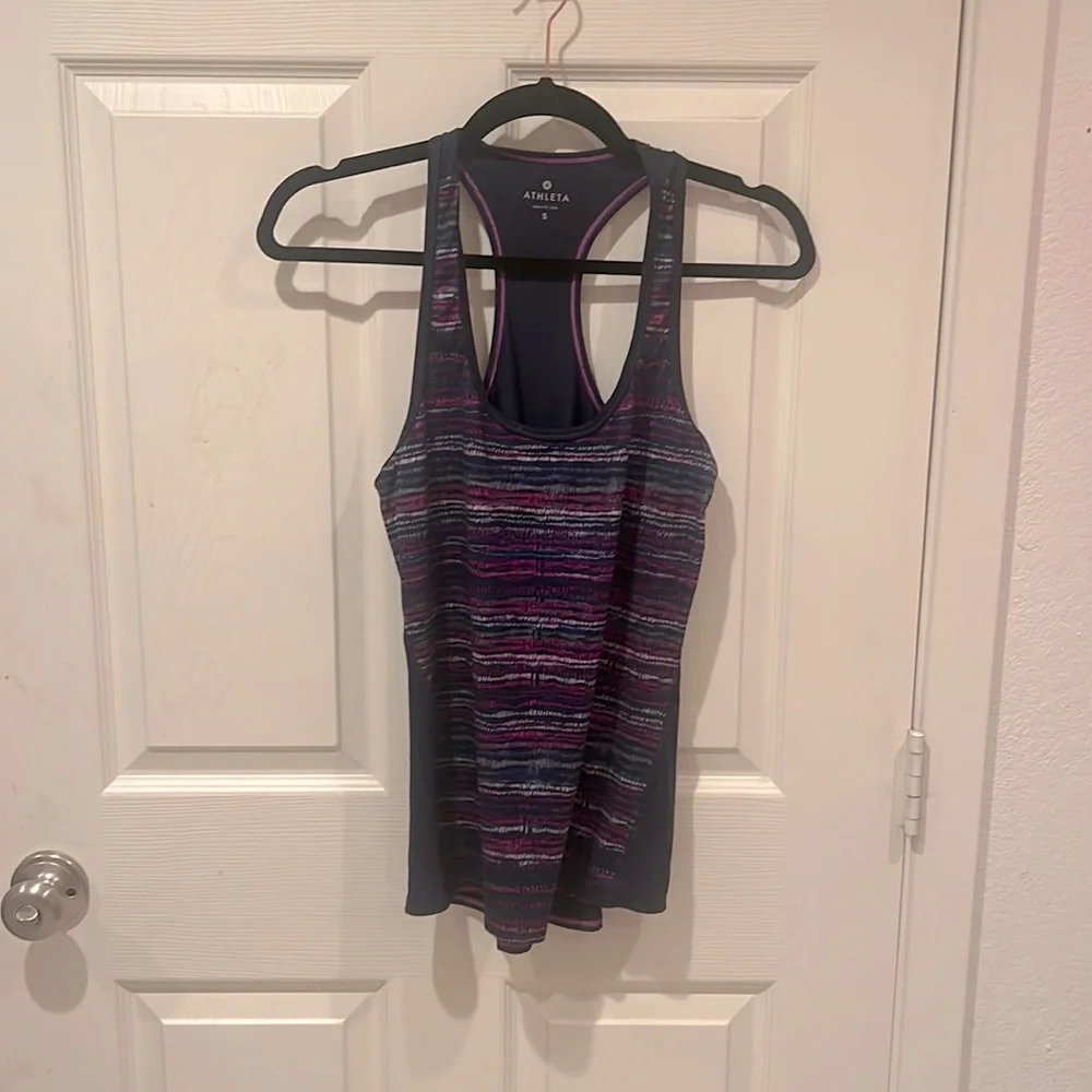 Women’s Athleta tank top - Picture 2 of 4